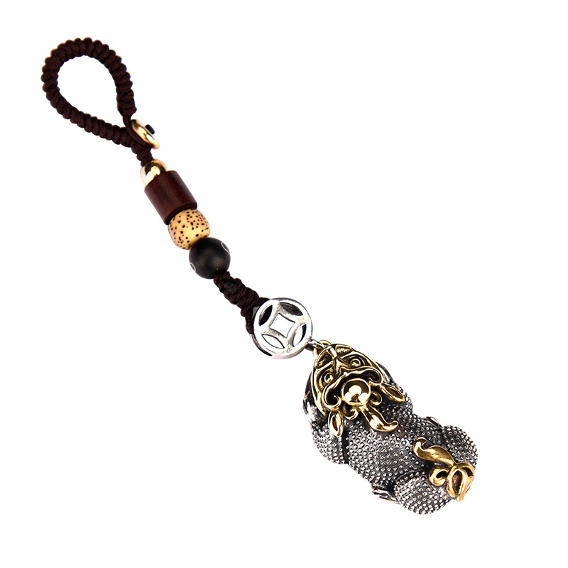 Automobiļu atslēgu piekariņš, rokdarbu aukla, auklas materiāls, retro unisex stils, pavasaris 2024