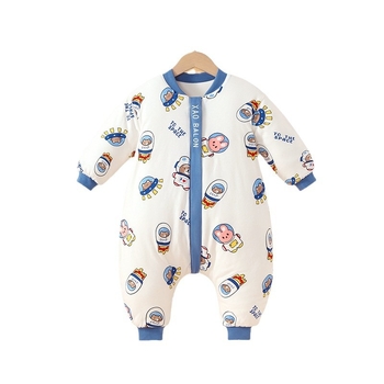 Kūdikio miego maišelis – tankus, medvilnės išorė, poliesterio pamušalas, metalinis užtrauktukas, animacinis raštas, tinkamas žiemai, pavasariui ir rudeniui, pastovaus temperatūros funkcija, amžius 1–3 metai