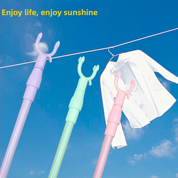 Plastová vidlica na bielizeň pre balkón, moderný minimalistický štýl, uvedená zima 2013