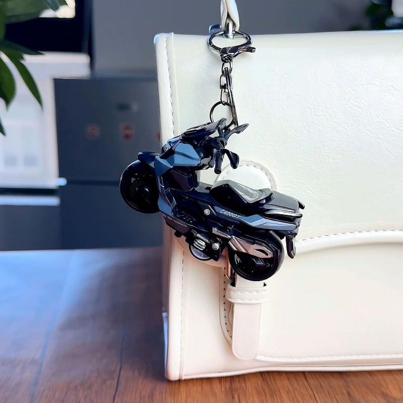 Breloc din aliaj cu design scuter pull-back, stil desen animat, ambalaj individual