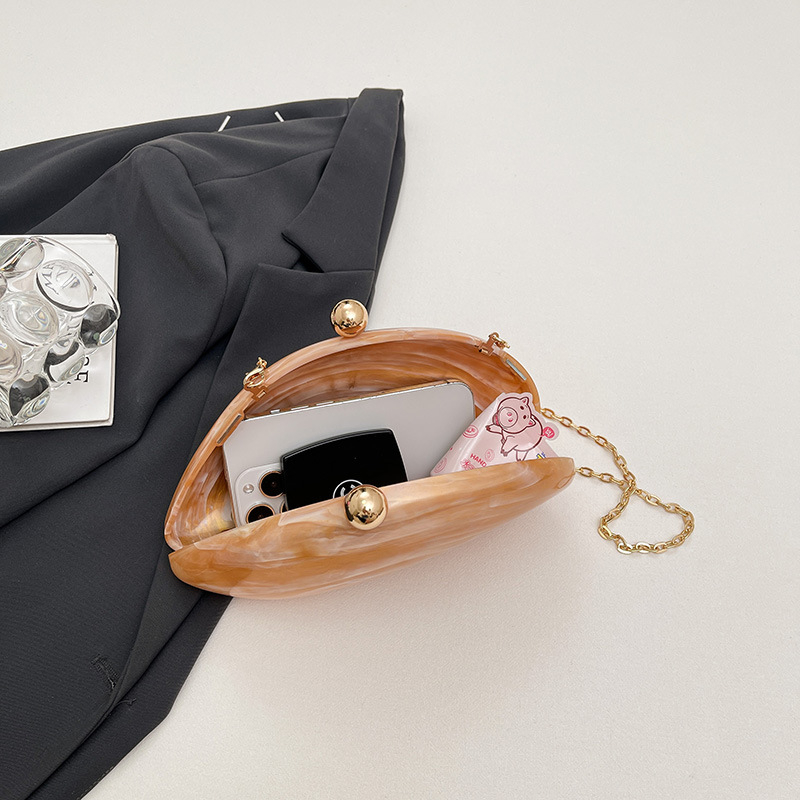 Geantă de seară ABS, ovală, cross-body, închidere magnetică, fără căptușeală, buzunare interne pentru telefon și documente, vară 2025