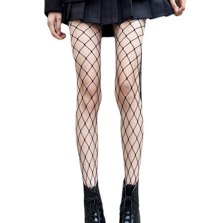 Võrgustikust sukkpüksid pikal toru, õhuke nailonist kangas, 70–80% nailonisisaldus