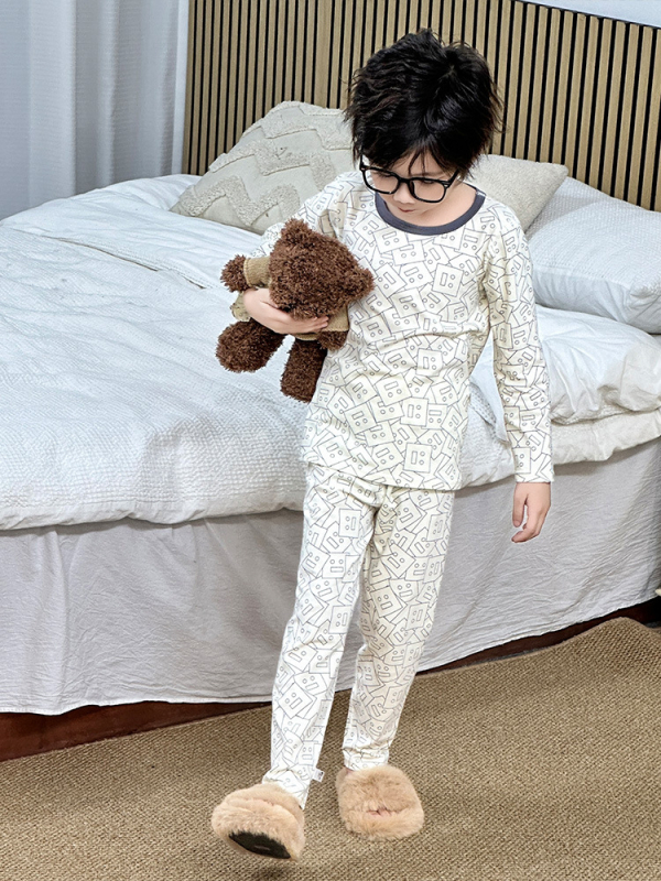 Gyermekeknek tervezett varrás nélküli termo alsóruha készlet — Koreai stílus, pamut LYCRA alapréteg, Cartoon mintázat, meleg és nedvesség-elvezető