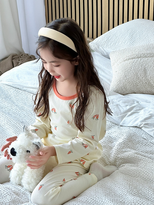 Gyermekeknek tervezett varrás nélküli termo alsóruha készlet — Koreai stílus, pamut LYCRA alapréteg, Cartoon mintázat, meleg és nedvesség-elvezető