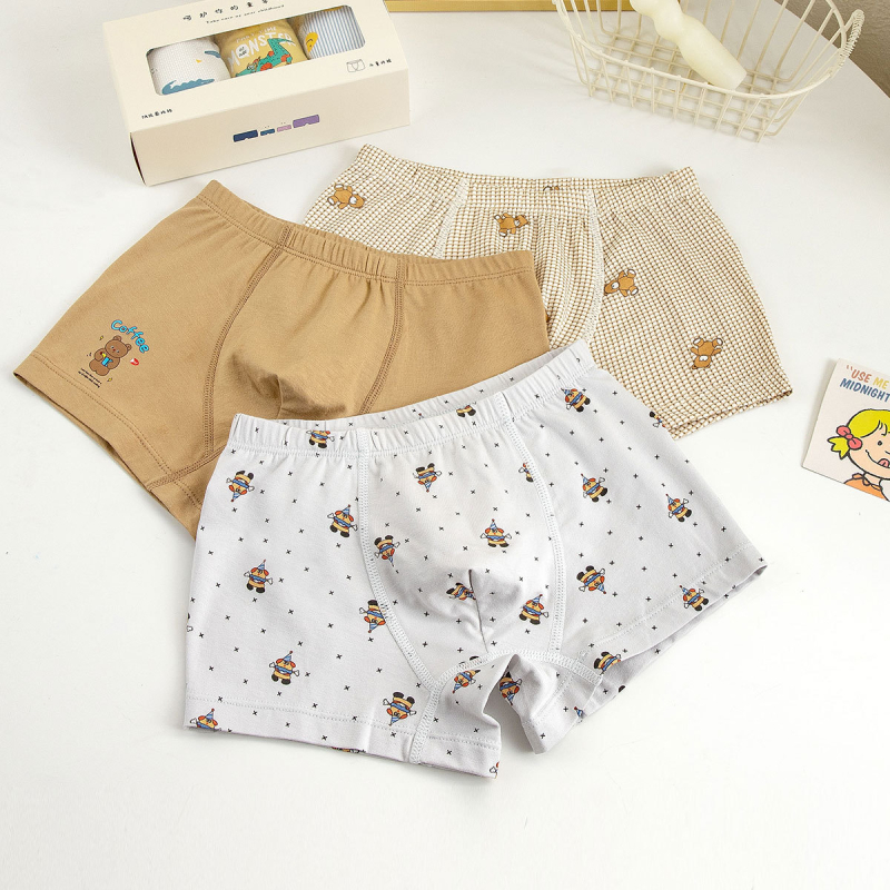 Unisex vaikų medvilninės apatinės kelnaitės briefs stiliaus, pagrindinis audinys 47,5% medvilnė, saugumo lygis A, skirta vaikams nuo 3 iki 8 metų (100–140 cm), dėžutėje pakuota