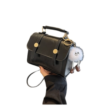 Női crossbody táska PU anyagból, vízszintes négyzet alakú forma, mágneszár, belső telefonzseb
