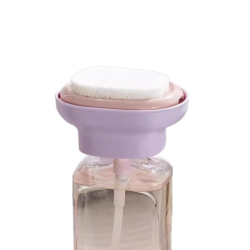 Käte vajutusega nõudepesuvahu doseerija kraanikaussile — PP korpus ja silikoonist tihend, 90 g kaal, sile viimistlus, kaasaegne minimalistlik disain