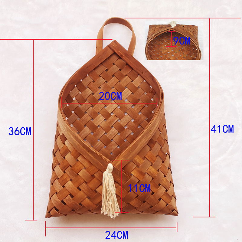 Käsitsi kootud lillekorb, talupõhise stiiliga seina küljest riputatav elutoaks, roheliste taimede ladustamiseks • Materjal: puitlaastud • Mudel: puitlaastudest lillekorb • Põhieesmärk: puuviljad ja köögiviljad