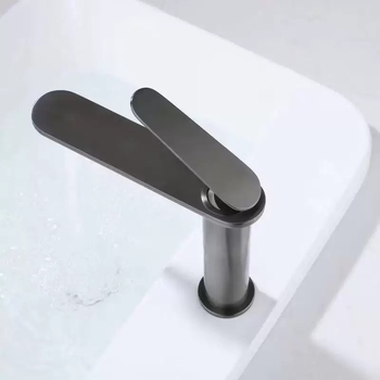 Vannitoa valamukraan, roostevabast terasest, mudel 59965, töökord 0–90°C, DN15 ühendused