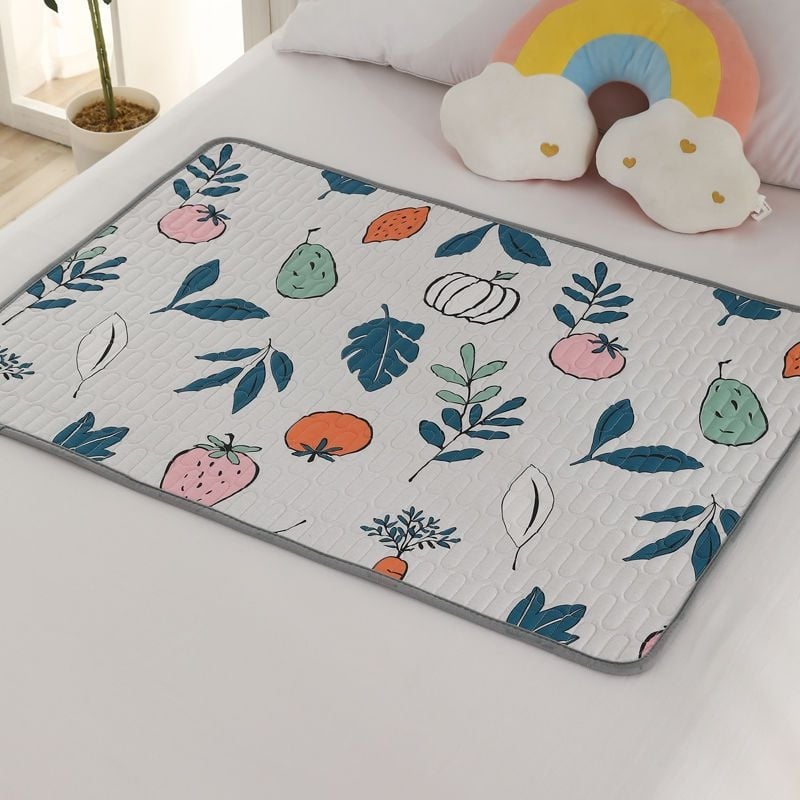 Divpusēja mazulim domāta mazgājama kokvilnas pamatplāksne, ārējais audums 100% kokvilna, pildījums kokvilna, pielāgojama apstrāde