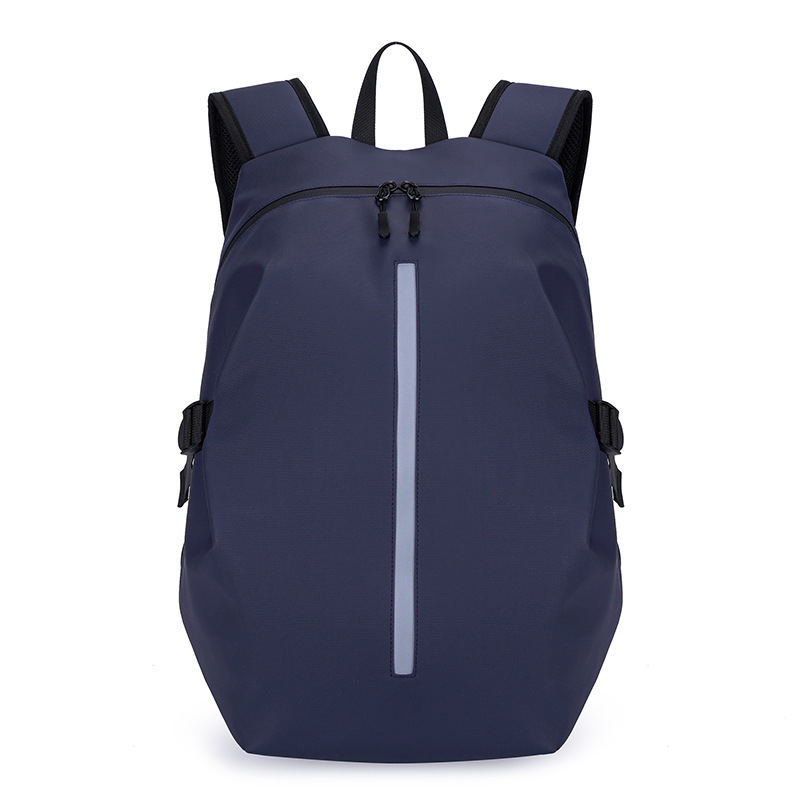 Cyklistická taška, model 811, z Oxford textílie, objem 20–35 l, priedušná, vodeodolná a rozšíriteľná.