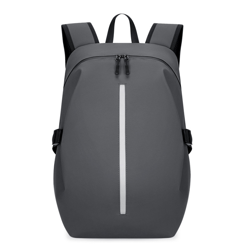 Cyklistická taška, model 811, z Oxford textílie, objem 20–35 l, priedušná, vodeodolná a rozšíriteľná.