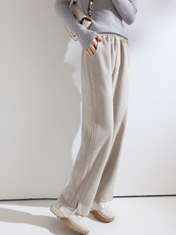 Laiad püksid kõrge vöökoht, villane kangas, elegantne linnustiil, sügis 2025