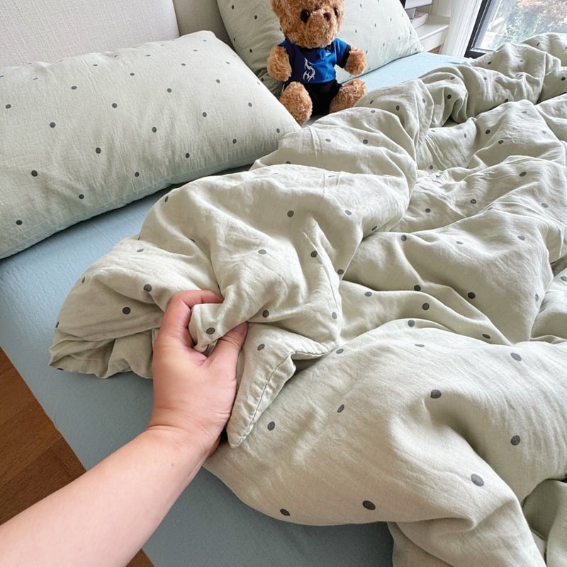 Bavlnený štvordielny súbor posteľnej bielizne s rastlinným vzorom, reaktívna tlač a farbenie, hmotnosť 2000–2500 g