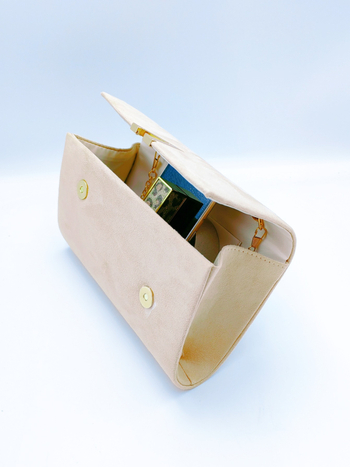 PU női estélyi cluth lánccal, V-alakú, vízszintes négyzet alakú táska, zárófedéllel, telefon- és ID-zsebek, poliészter bélés, háromdimenziós kivitel, 2024 tavasz