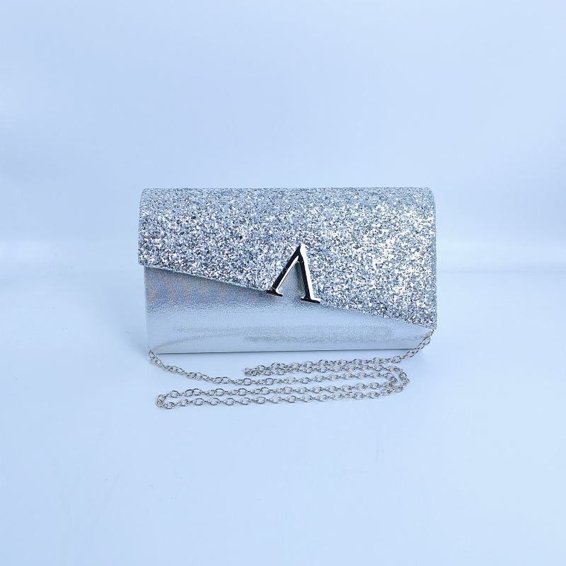 PU női estélyi cluth lánccal, V-alakú, vízszintes négyzet alakú táska, zárófedéllel, telefon- és ID-zsebek, poliészter bélés, háromdimenziós kivitel, 2024 tavasz