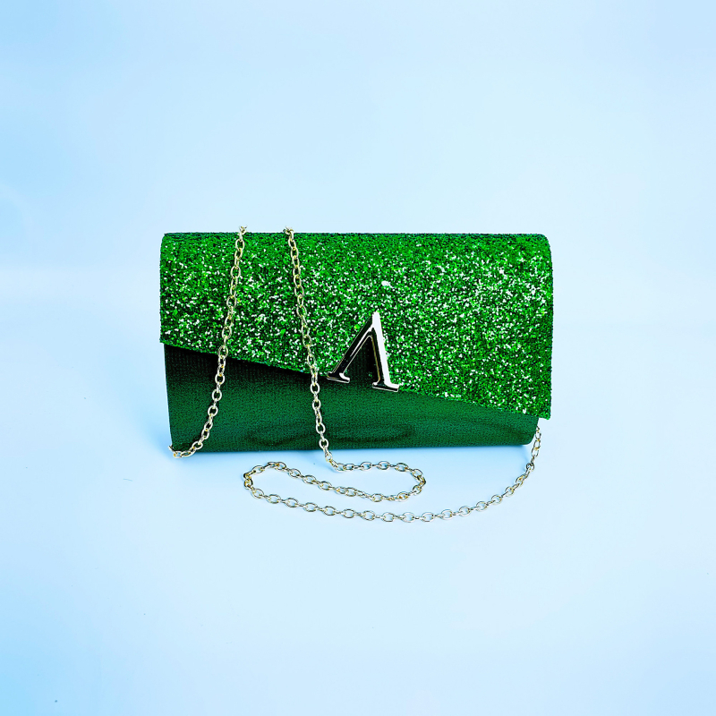 PU női estélyi cluth lánccal, V-alakú, vízszintes négyzet alakú táska, zárófedéllel, telefon- és ID-zsebek, poliészter bélés, háromdimenziós kivitel, 2024 tavasz