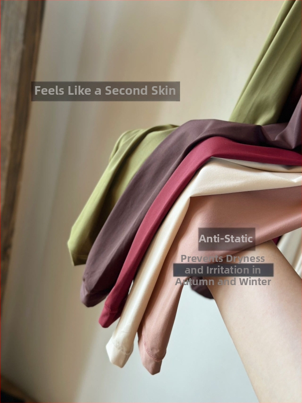 Moterų terminis pagrindinis komplektas — ultra plonas nailono pagrindinis sluoksnis, be siūlių, odai malonus, išlaiko šilumą, ilgomis rankovėmis viršutinė dalis + ilgos kelnės