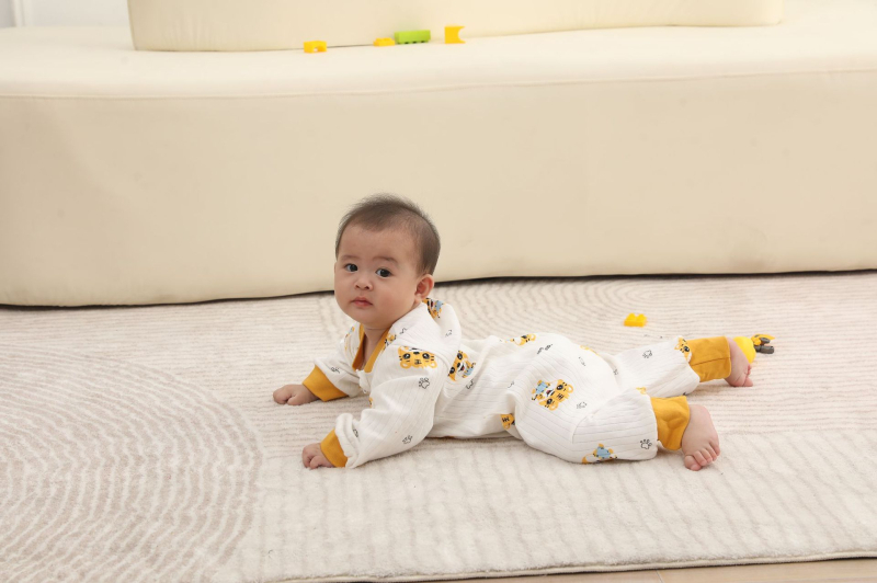 Kūdikio miego maišelis – animacinis raštas, Best Baby, 95% medvilnė, nailon užtrauktukas (Amžius 1–3 metų; Pavasaris-Vasara-Ruduo)