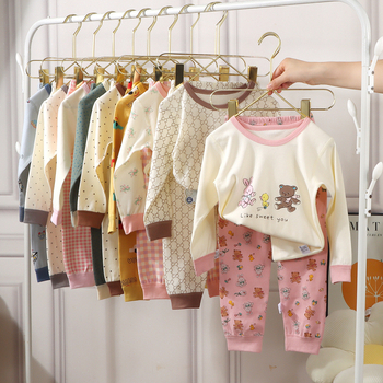 Gyerekeknek szóló koreai stílusú pamut pizsama készlet, uniszex, 100% pamut, 3–8 éveseknek, könnyű, antibakteriális, mintával állatmintás vagy mesés mintákkal