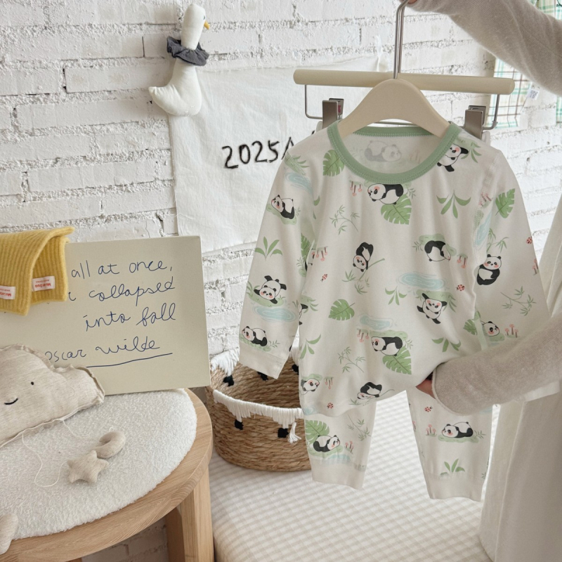 Gyerekeknek szóló koreai stílusú pamut pizsama készlet, uniszex, 100% pamut, 3–8 éveseknek, könnyű, antibakteriális, mintával állatmintás vagy mesés mintákkal