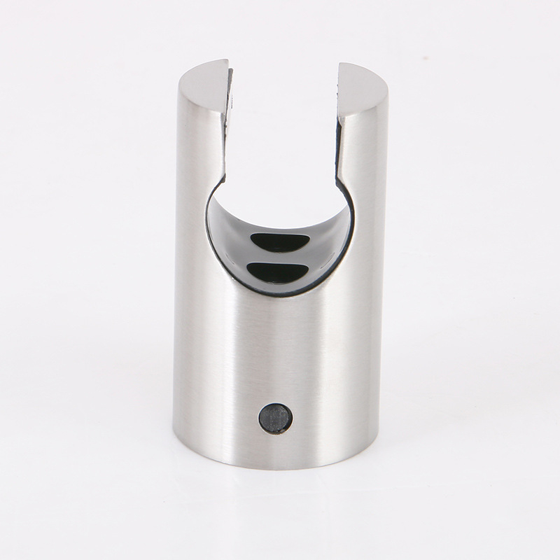 Dušo laikiklis su fiksuota baze; 304 nerūdijantis plienas; sieninis montavimas; plonas šlifuotas paviršius; modelis X-20; šiuolaikinis minimalistinis stilius