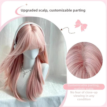 Parochňa – Dlhé rovné vlasy s ofinou, vlákna s vysokou teplotou, mechanická technológia výroby, nie je farbená ani chemicky upravená