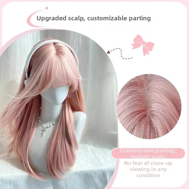 Parochňa – Dlhé rovné vlasy s ofinou, vlákna s vysokou teplotou, mechanická technológia výroby, nie je farbená ani chemicky upravená