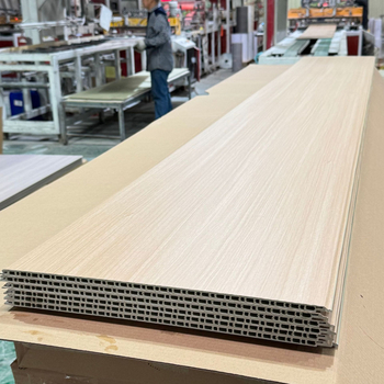 Panou PVC din fibră de bambus, textură în relief; izolare fonică 20; conductivitate termică 0,175; model: placă din fibră de bambus