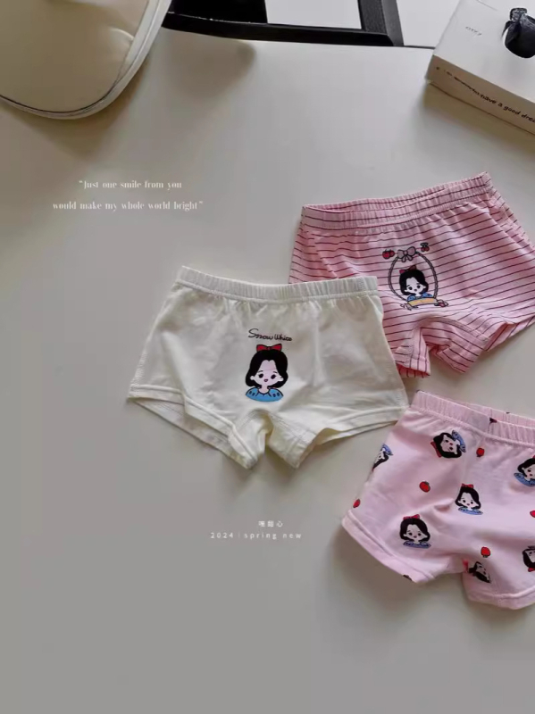 Vaikų trijų dalių apatiniai komplektas, 95% medvilnė, unisex, vaikams 3–8 metai (100–140 cm), Saugumo klasė A, Pavasaris 2024