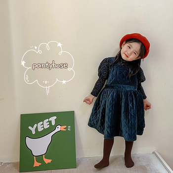 Laste puuvillased sukkpüksid kahekordse nõelamise kudumisega, hingavad ja niiskust imavad, 70% puuvill, 27% polüester, 3% elastaan, sobivad talvele, kevadeks ja sügisele