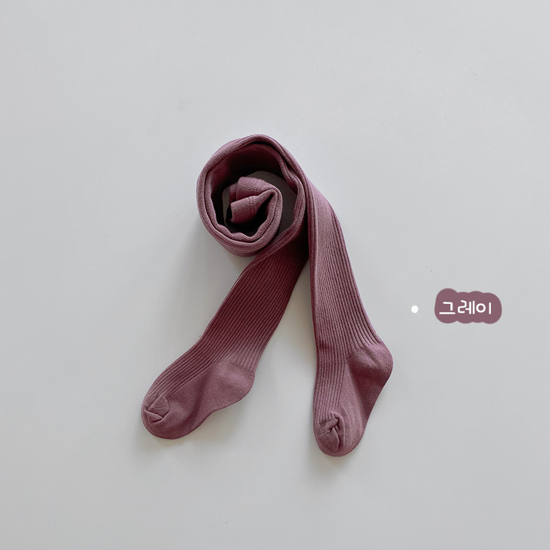 Laste puuvillased sukkpüksid kahekordse nõelamise kudumisega, hingavad ja niiskust imavad, 70% puuvill, 27% polüester, 3% elastaan, sobivad talvele, kevadeks ja sügisele