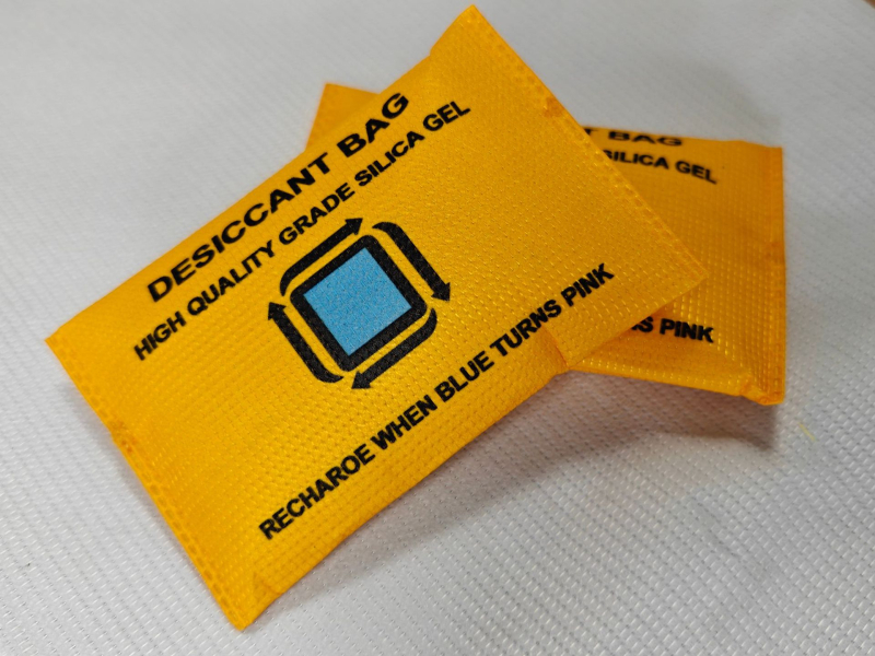 Riidekapi Silikageeli Desikant – kuivatamiseks ja niiskuse vastu, 100 g, 80 tk, pakend kott, Kaubamärk Jiamijia