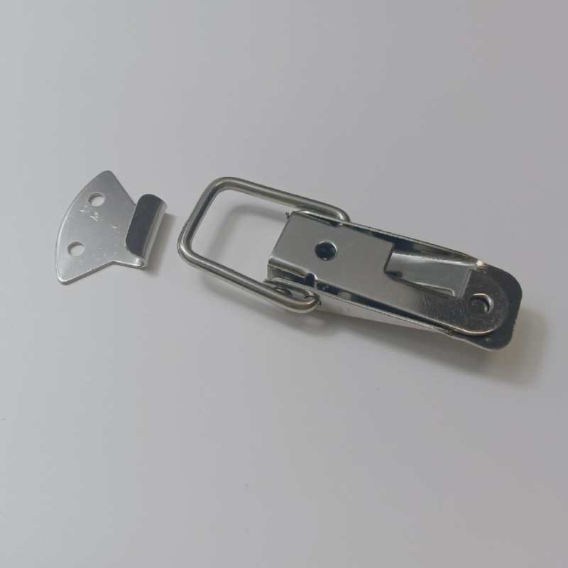 A04 modell vas-nikkelált rugós retesz záró dobozhoz Duckbill csattal