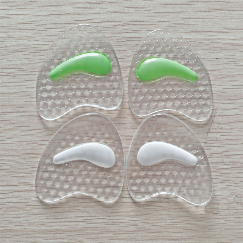 Predná podložka na prednú časť chodidla pre sandále a podpätky — PU materiál, dizajn včelího úľa, vyvýšená stielka, podložka pre sandále