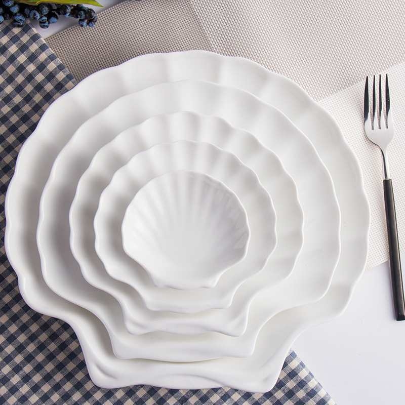 Порцеланов сервиз за хотели и ресторанти – неравна форма, модерен минималистичен стил, подходящ за микровълнова, глазирана повърхност