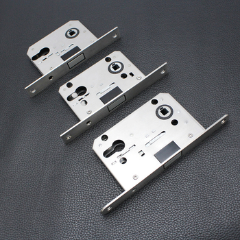 Korpus zámku z nehrdzavejúcej ocele, model RML-35, neviditeľná magnetická jazýček, rozstup otvorov 55×72 mm, vhodný pre drevené dvere