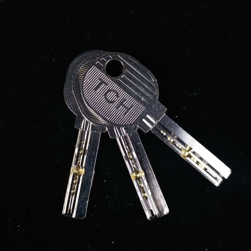 Vnútorný cylindr zámku na dvere, z čistého meďa, pre drevené dvere — 170 g, blister balenie, moderný minimalistický štýl