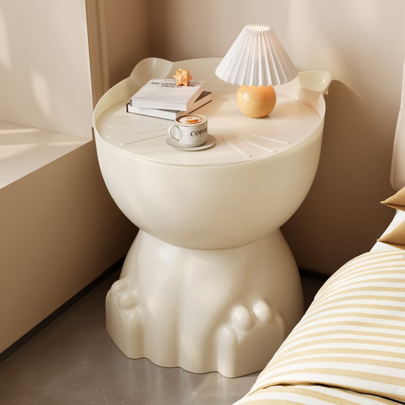 Katės letenos formos naktinis staliukas, plastmasinis viršus, apvalūs kampai, saugyklos skyriai, visiškai surinktas