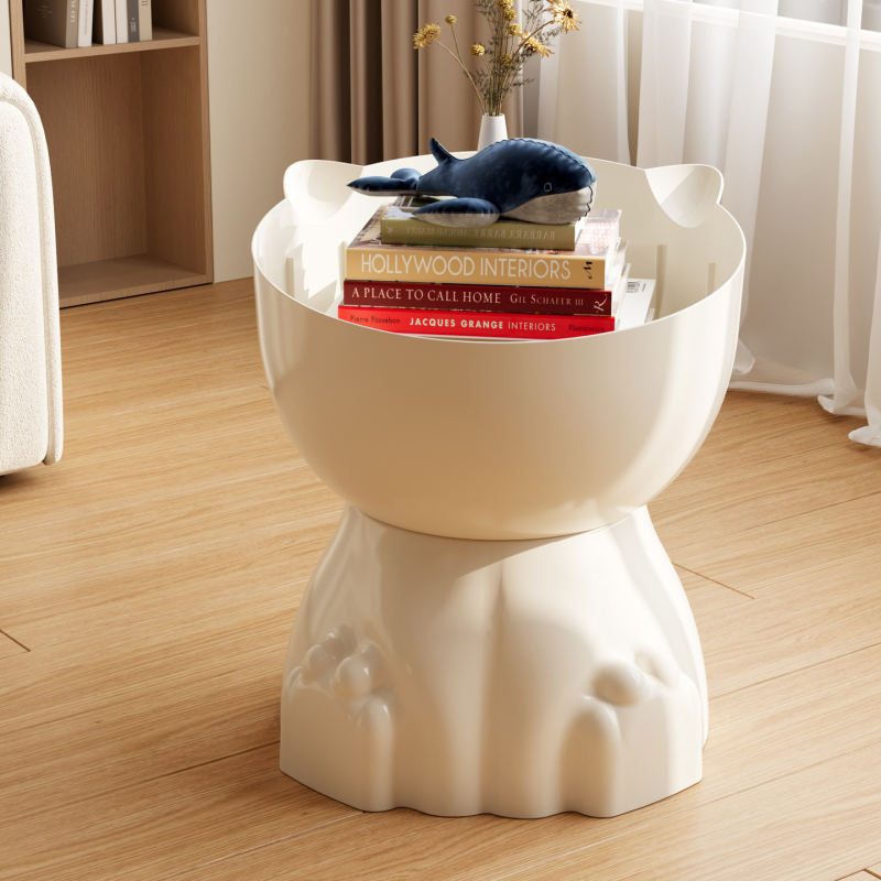 Katės letenos formos naktinis staliukas, plastmasinis viršus, apvalūs kampai, saugyklos skyriai, visiškai surinktas