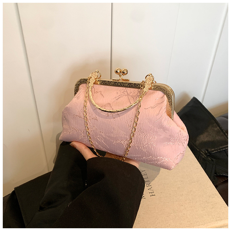 PU školjkasta torbica s klips otvorom, poliester podstava, džep za telefon, jedna naramenica, ulični stil