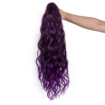 Poniju-talli parukas: pikka lokkis juuksed, juukseid kinnitav klips, kuumuskindlad kiud, sobib curlinguks või värvimiseks