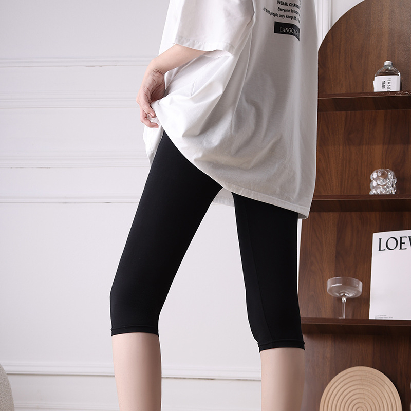 Dámske bezpečnostné legíny z viskózy, jacquard väzba, stredný pás, jednofarebný vzor, proti prehliadaniu