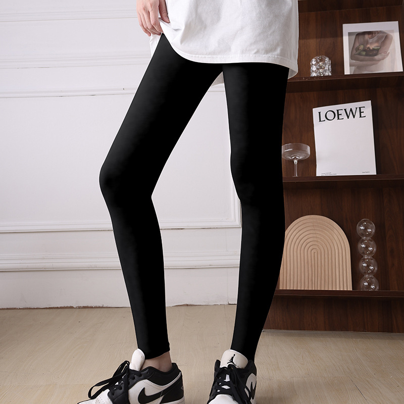 Dámske bezpečnostné legíny z viskózy, jacquard väzba, stredný pás, jednofarebný vzor, proti prehliadaniu