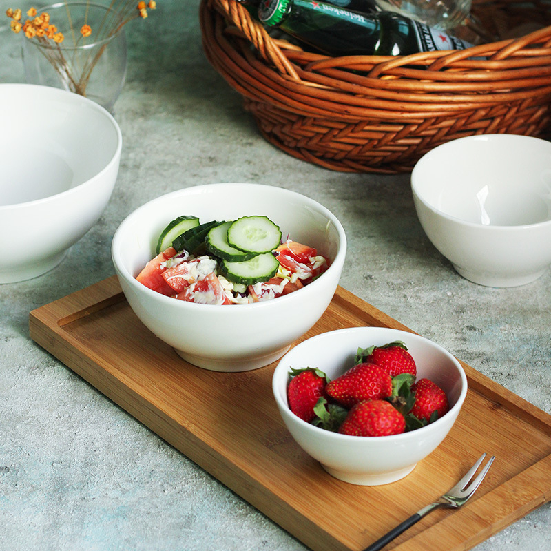 Porcelánová okrúhla misa, mikrovlnná bezpečná, podglazúrny povrch, s tlačeným logom, možnosť prispôsobenia