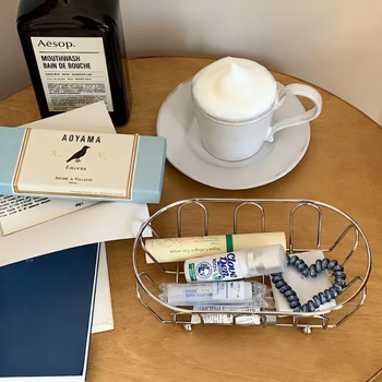 Skladišna košarica — japanskog stila minimalistička željezna odvodna košarica; Materijal: željezo; Model: mini željezna košarica; Stil: moderni minimalizam; Pogodno za kozmetiku, nakit, daljinske upravljače, voće i povrće