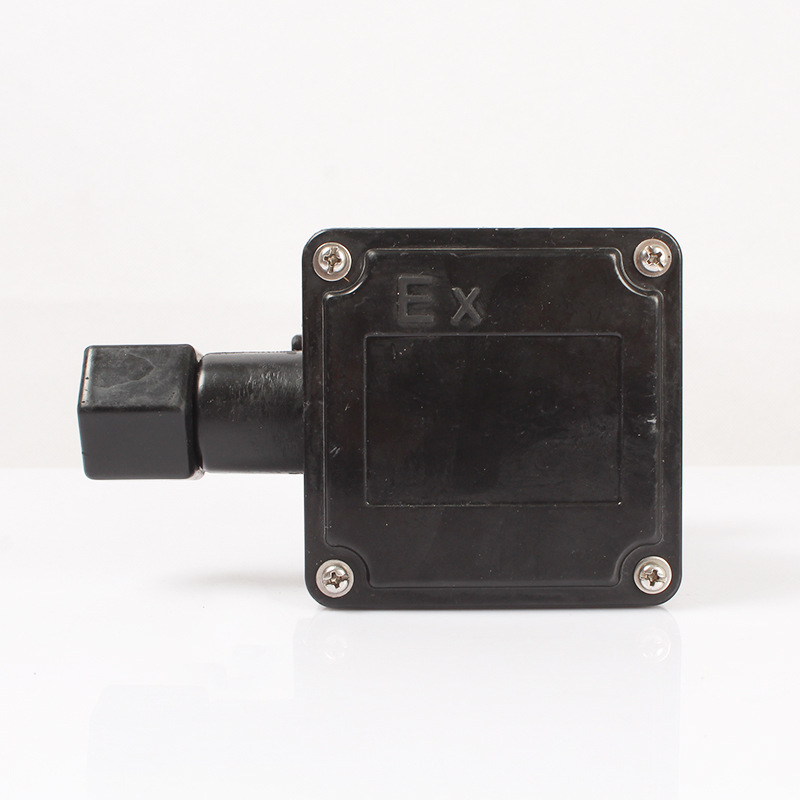 Eksplozijski otporna kutija za napajanje s električnim grijanjem, Huaheng Electric Heating, kućište od DMC-a, ugradnja krimpanjem (Brand Huaheng Electric Heating; Kućište DMC; Ugradnja Crimping)