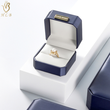 Cutie octagonală din piele șlefuită, design etichetă aurie, ambalaj pentru bijuterii, brand Huali Bao