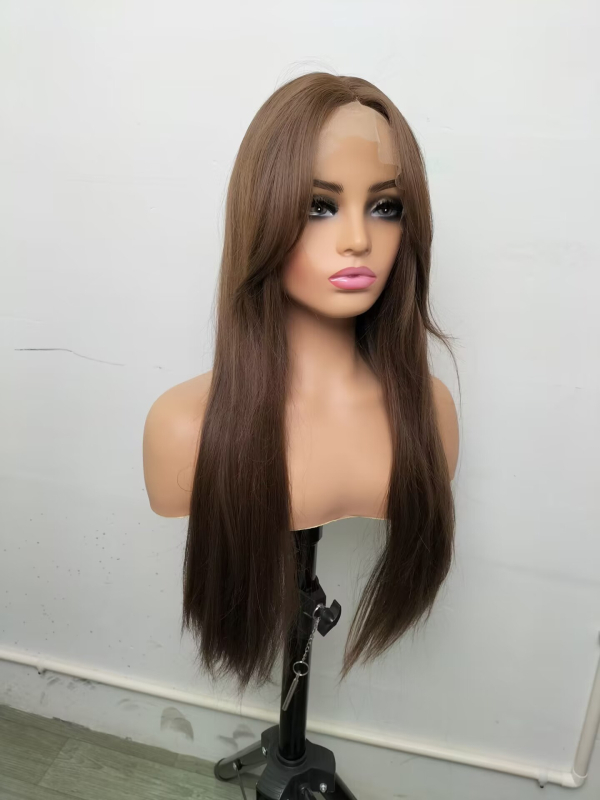 Parūka SZ-22 no Xinyi: gara taisnas mati ar sānu bangs, pilnīgi rokām adīta, augstas temperatūras vads