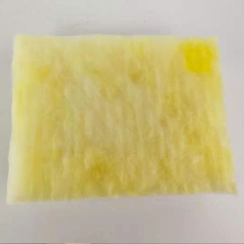 Stiklo vilnos plokštė šilumos ir garsinės izoliacijai, sluoksniuota forma, plokštelės formos